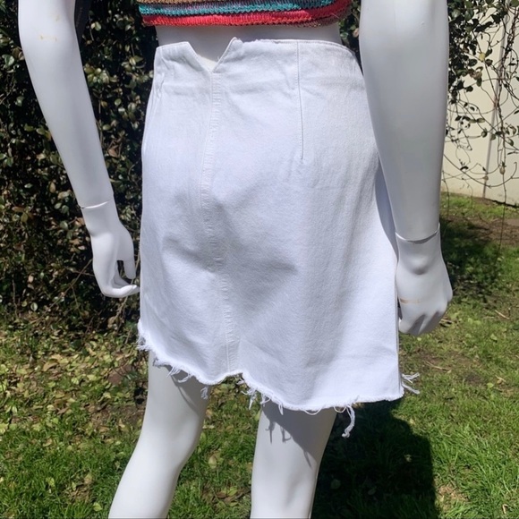 💋NWT Grlfrnd Button Down Raw Hem Twiggy Denim Jean Skirt - Picture 9 of 14